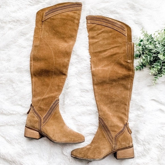 Vince Camuto | New In Box Size 6 Camel Karinda Leather Boots - Picture 1 of 13